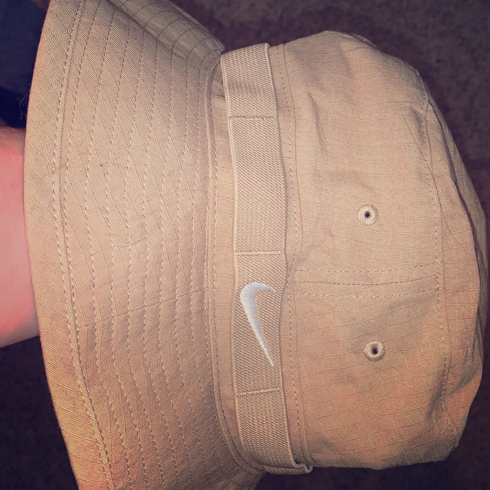 Nike Bucket Hat